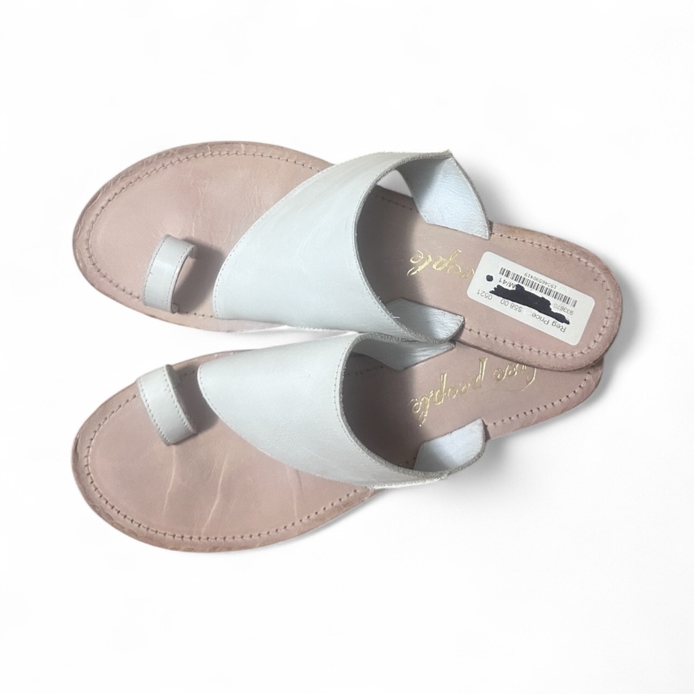 NWT FREE PEOPLE Sant Antoni Cream Toe Ring Sandal 100% Leather Size 10/EU 41